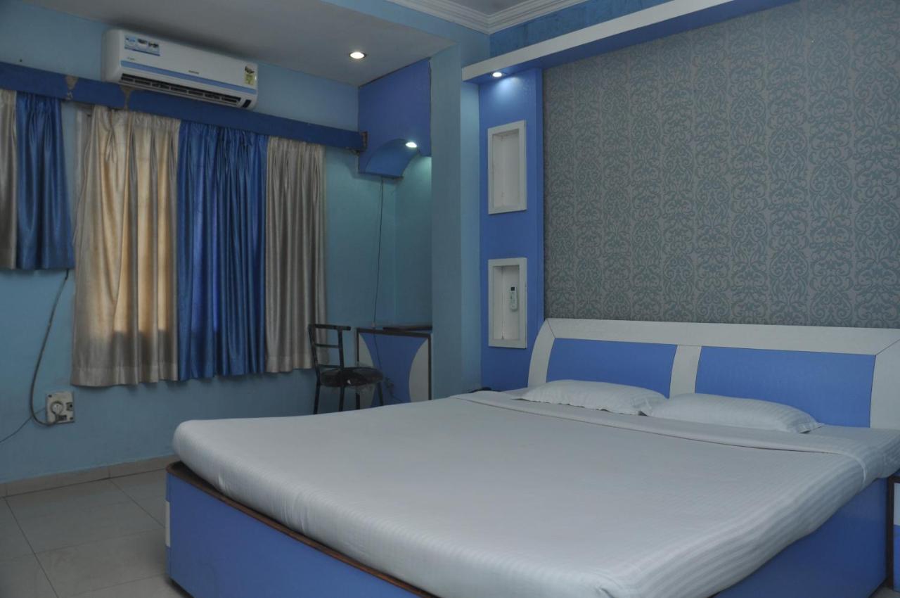 โรงแรม แกรนด์ อาร์จัน Raipur  ภายนอก รูปภาพ