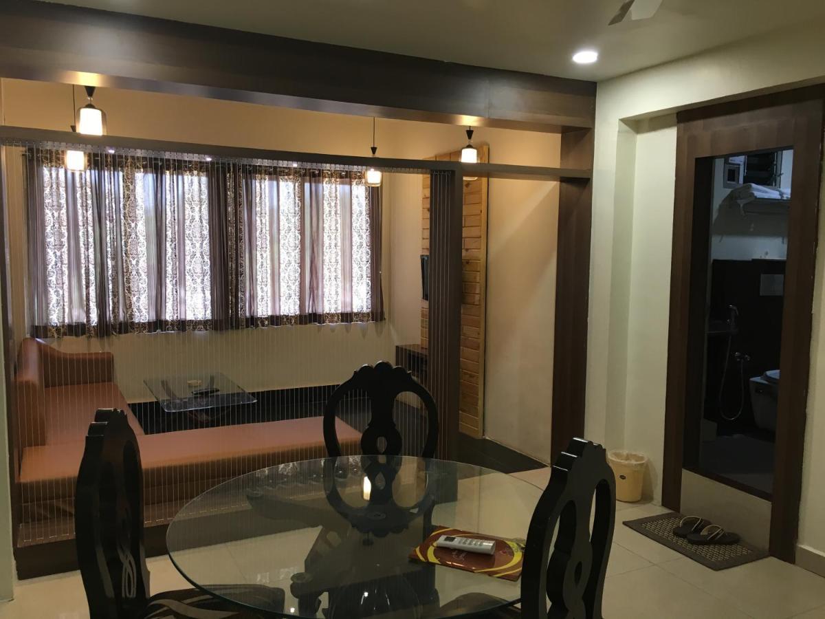 โรงแรม แกรนด์ อาร์จัน Raipur  ภายนอก รูปภาพ