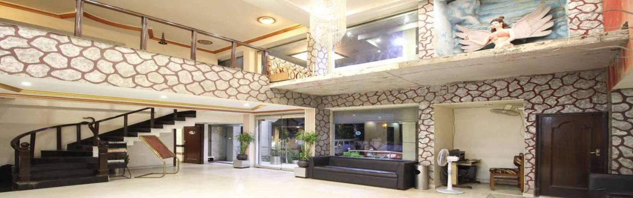 โรงแรม แกรนด์ อาร์จัน Raipur  ภายนอก รูปภาพ