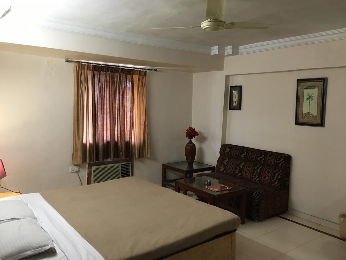 โรงแรม แกรนด์ อาร์จัน Raipur  ภายนอก รูปภาพ