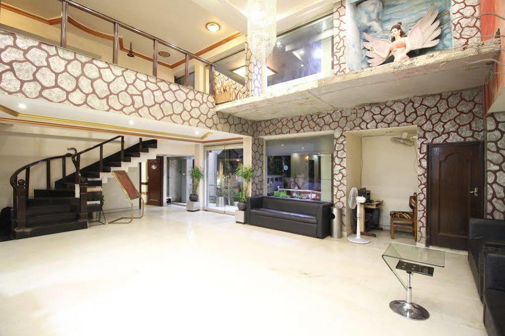 โรงแรม แกรนด์ อาร์จัน Raipur  ภายนอก รูปภาพ
